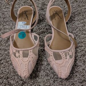 Seychelles Pink Lace Women's Shoes
